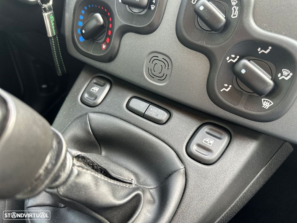 Fiat Panda 1.0 Hybrid - 12