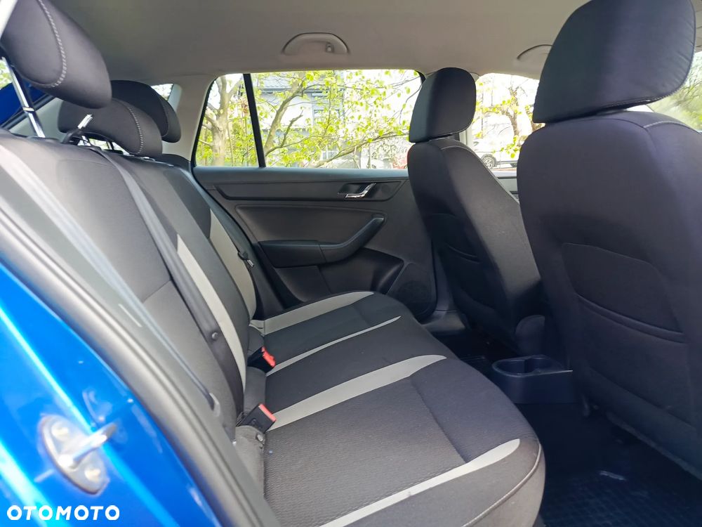 Skoda RAPID 1.4 TDI Clever - 17