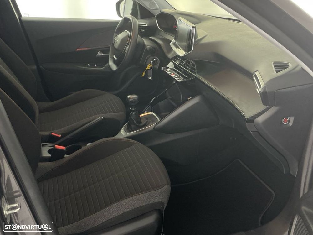 Peugeot 2008 1.2 PureTech Active Pack - 22