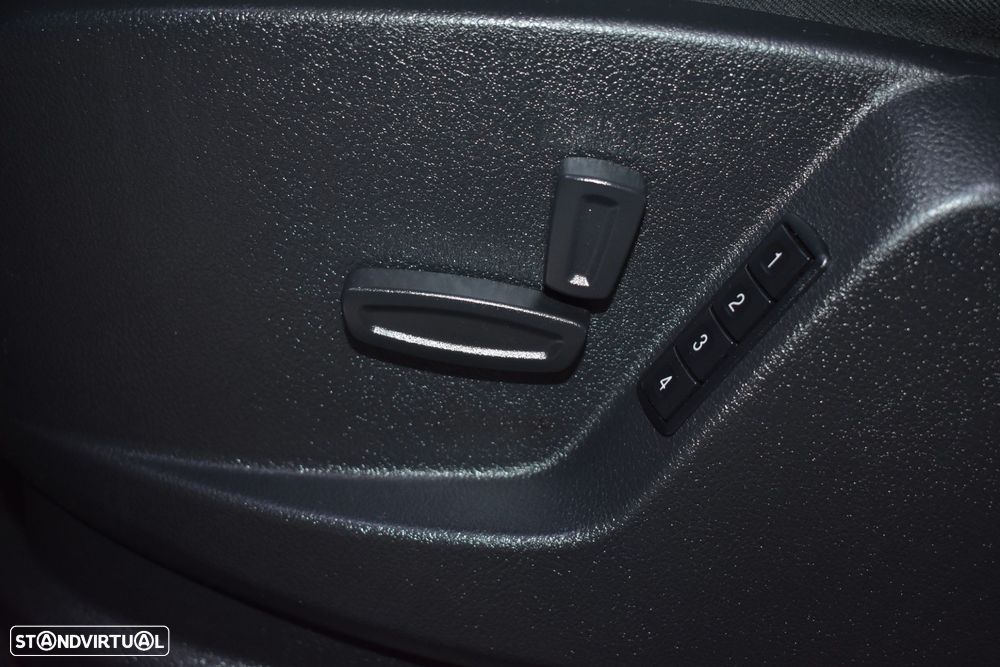 Ford S-Max 2.0 TDCi Trend 7L - 39