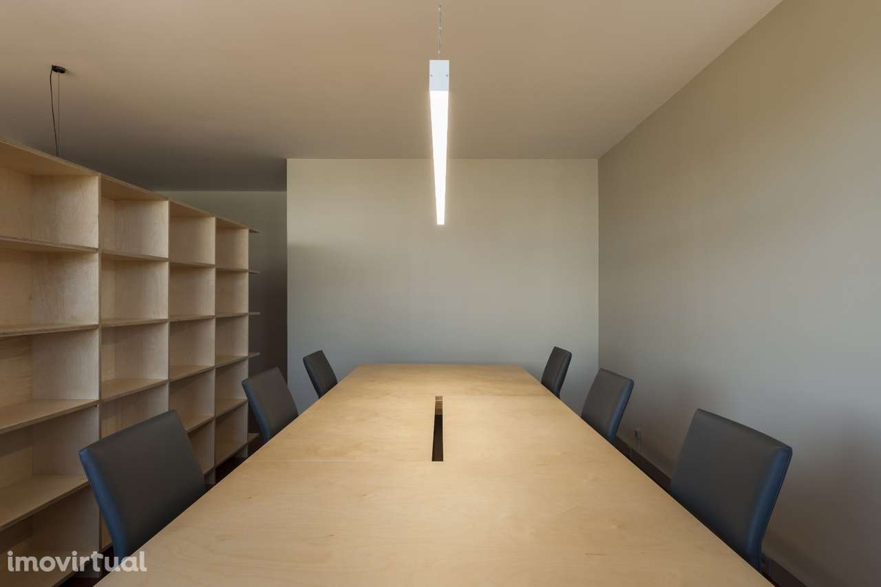 Escritório | Atelier no Pinheiro Manso no Porto - Grande imagem: 3/7
