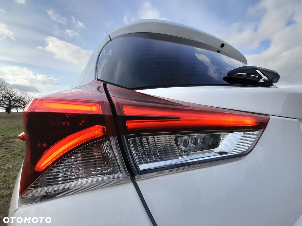 Toyota Auris 1.33 VVT-i Active - 9