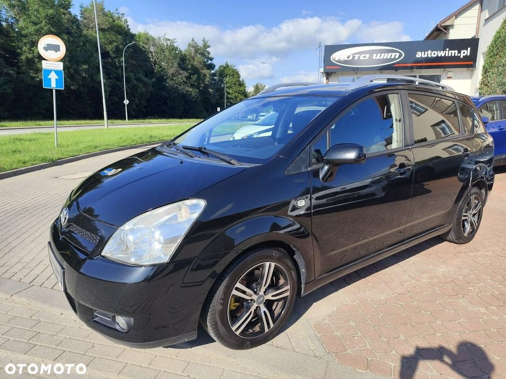 Toyota Corolla Verso - 2