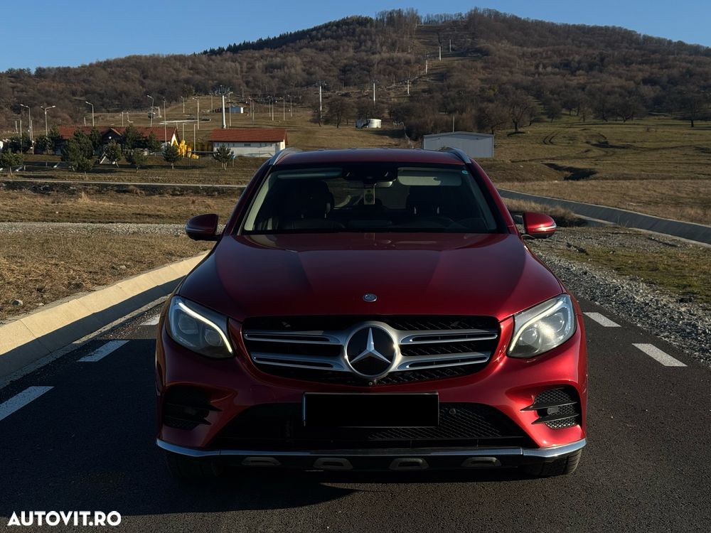 Mercedes-Benz GLC 250 d 4MATIC 9G-TRONIC AMG Line - 2