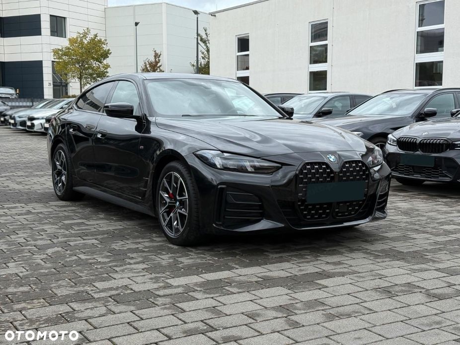 BMW Seria 4 420d xDrive mHEV M Sport - 8