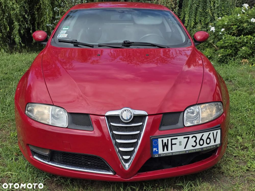 Alfa Romeo GT 1.9 JTD M-Jet Sportiva - 9