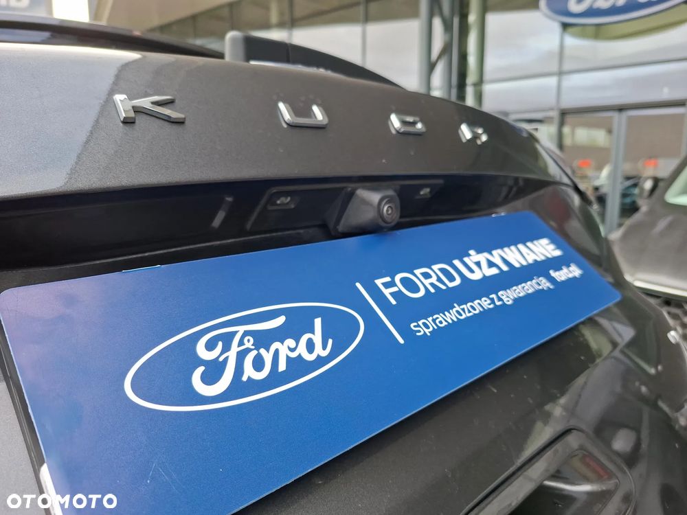 Ford Kuga 2.5 FHEV FWD Titanium - 36