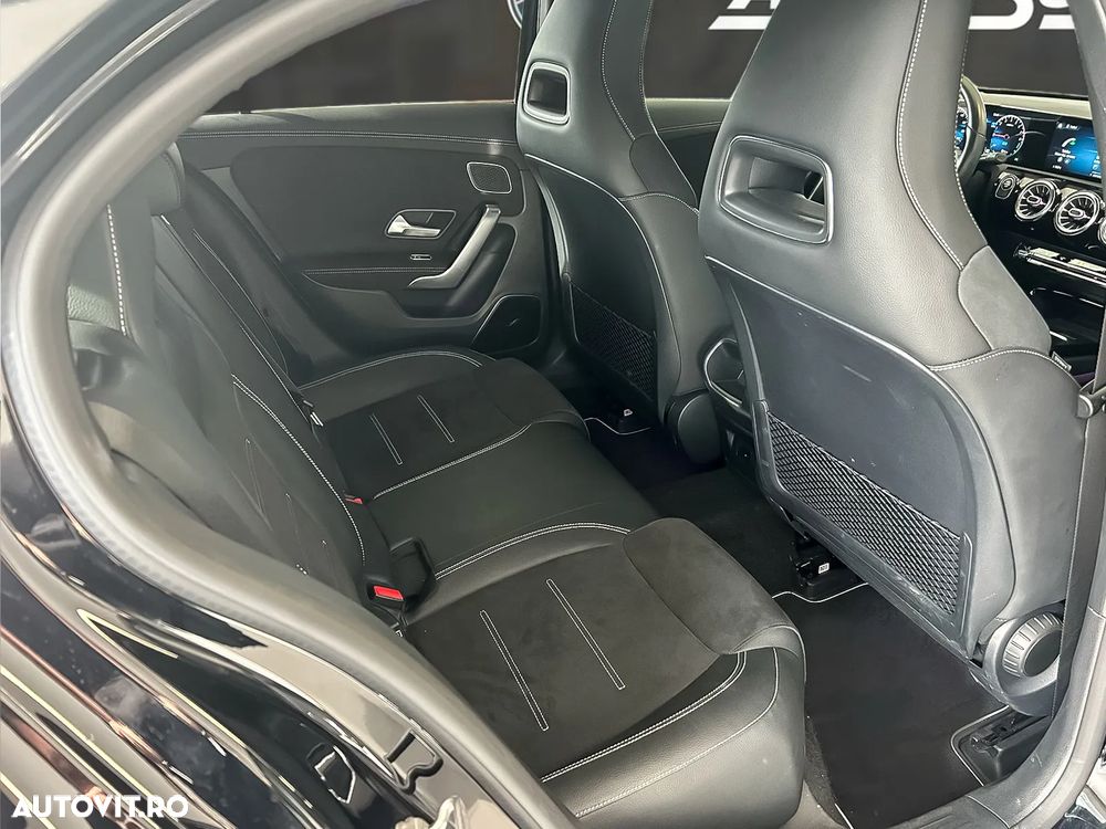 Mercedes-Benz A 250 e 8G-DCT Edition AMG Line - 15