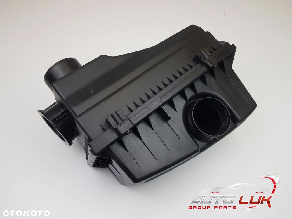 Rezonator Obudowa filtra powietrza Peugeot 406 1.8 2.0 9630848180 - 1