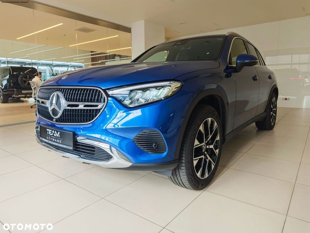 Mercedes-Benz GLC 2025