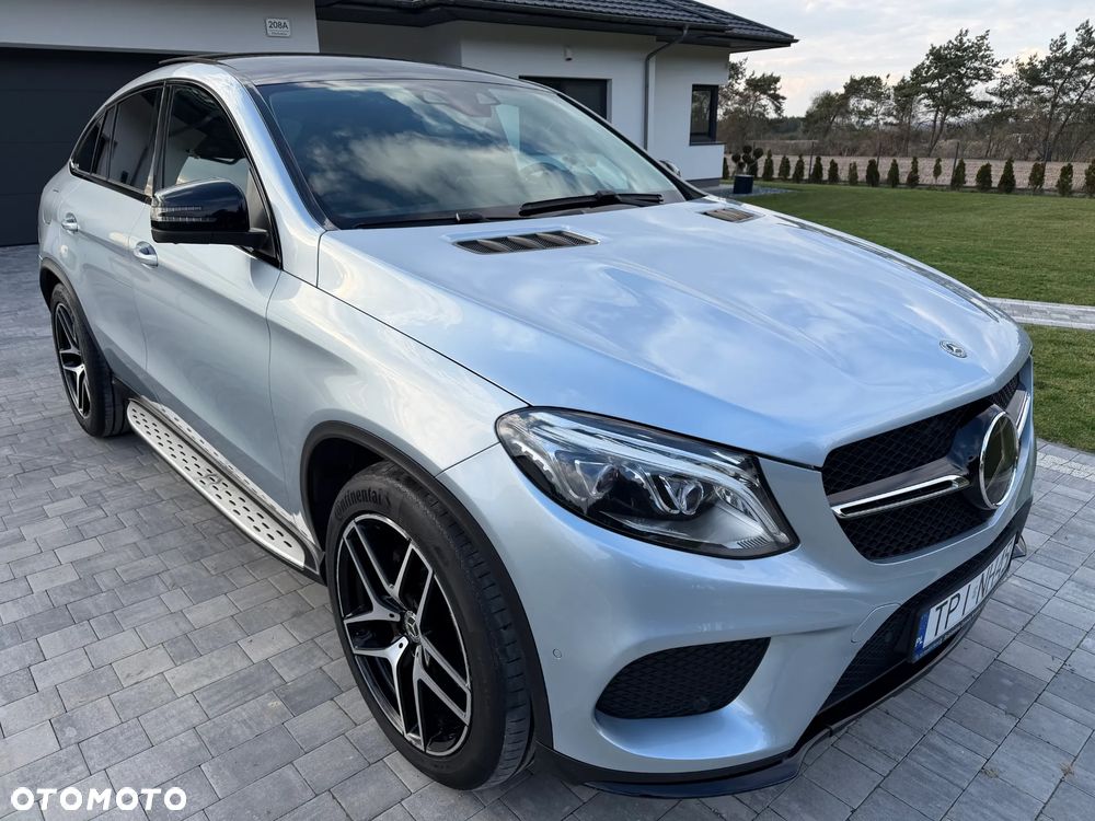 Mercedes-Benz GLE - 24
