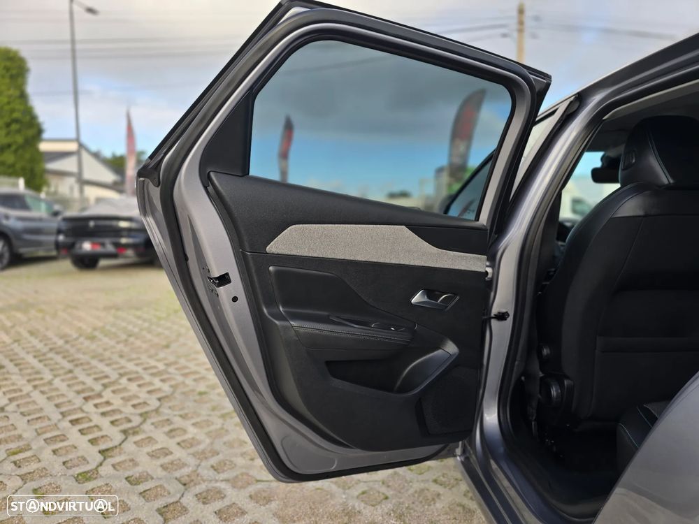 Peugeot 308 SW 1.5 BlueHDi Allure EAT8 - 37