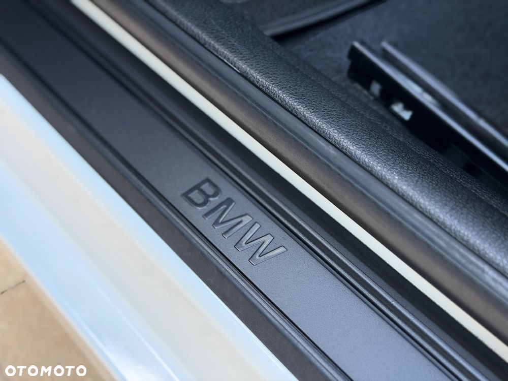 BMW Seria 1 - 27