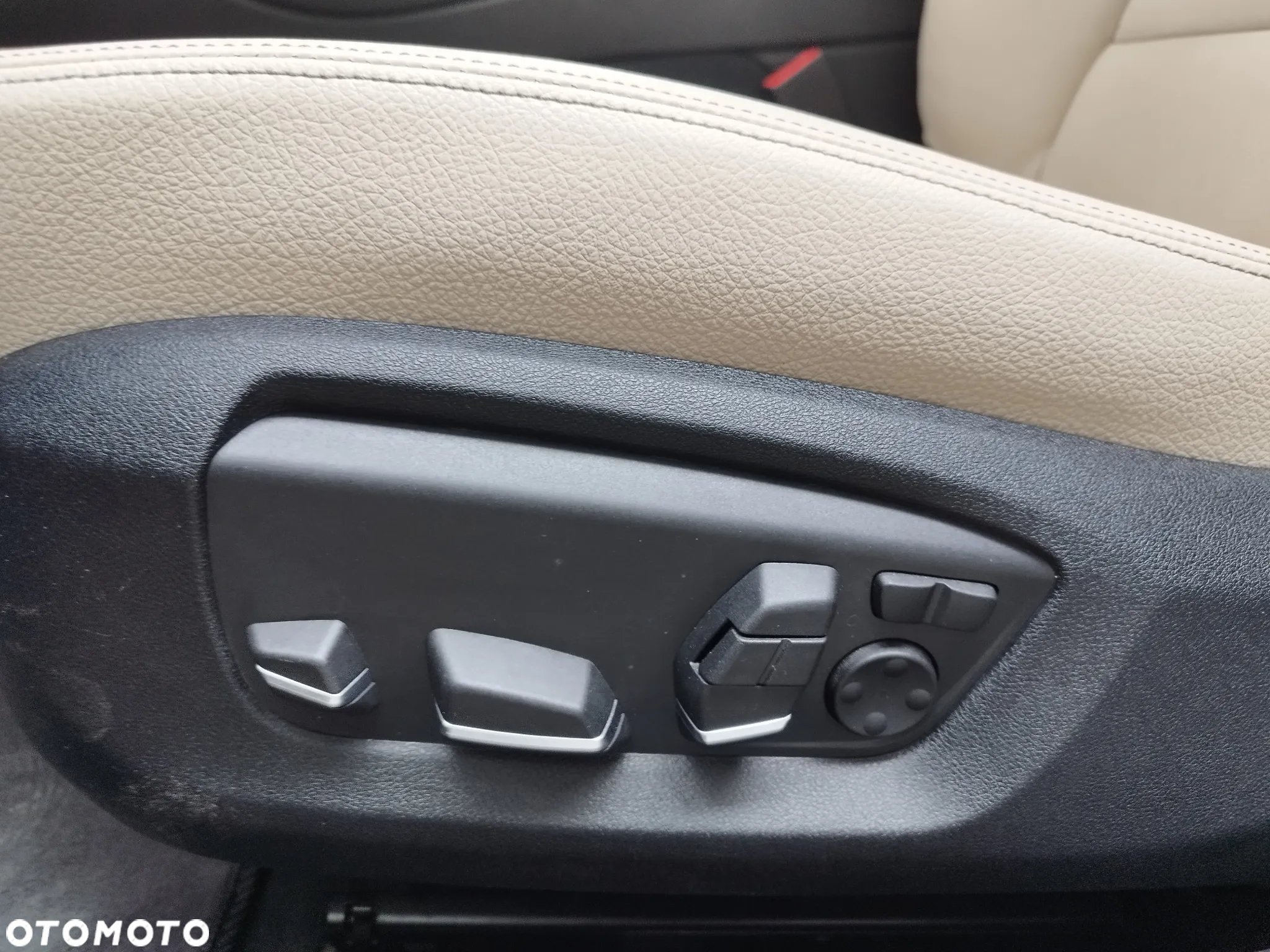 BMW Seria 5 520d - 31