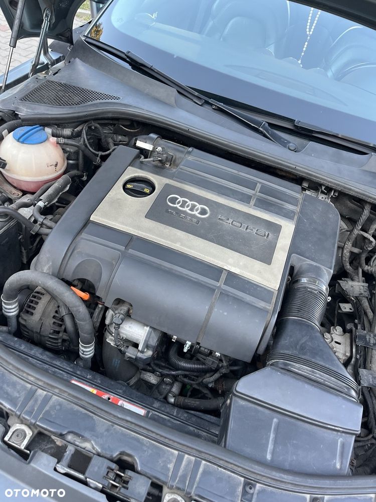 Audi TT Coupé - 9