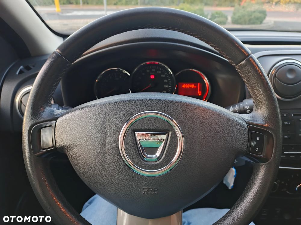 Dacia Sandero - 10