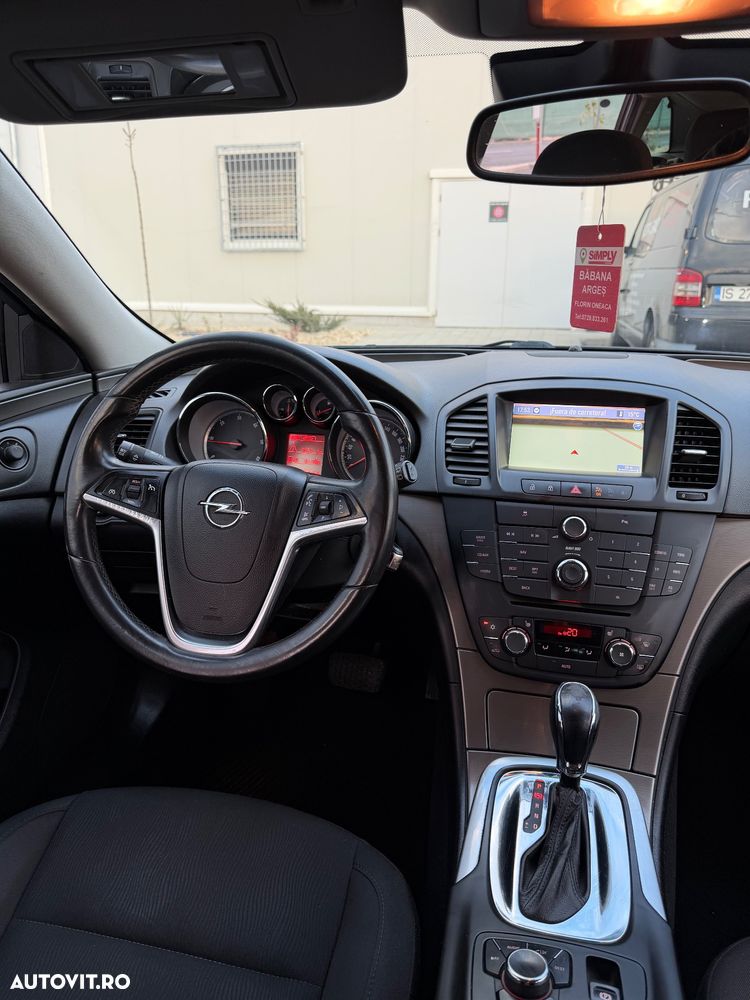 Opel Insignia 2.0 CDTI Automatik - 10
