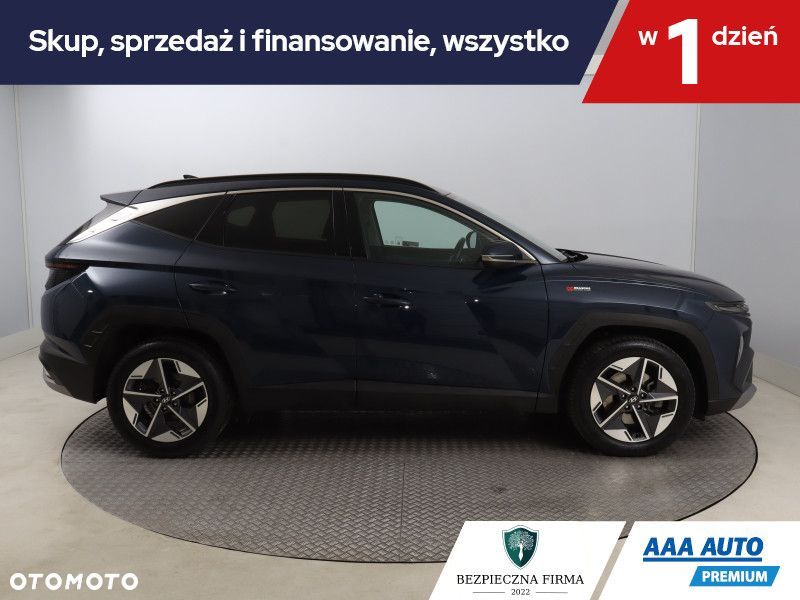 Hyundai Tucson - 8
