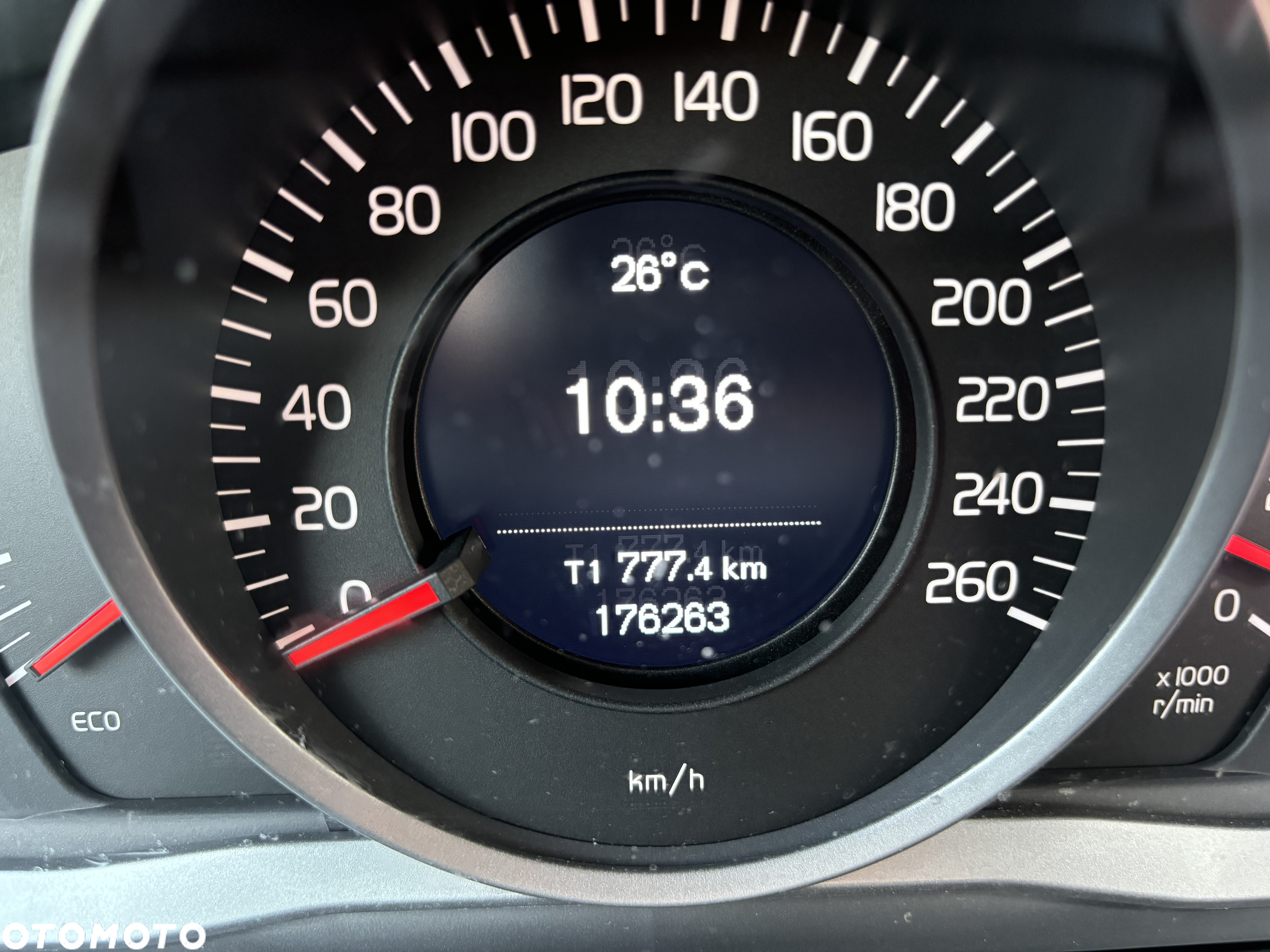 Volvo XC 60 - 40