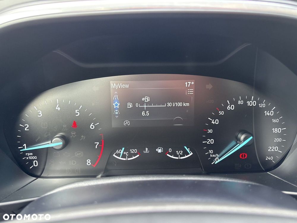 Ford Focus - 25