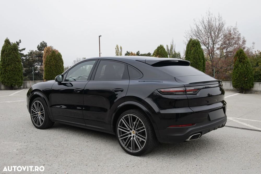 Porsche Cayenne Coupe - 4