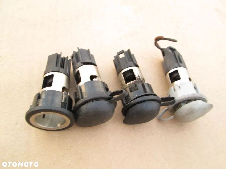 gniazdo zapalniczki lincoln navigator town car ford expedition mustang - 1