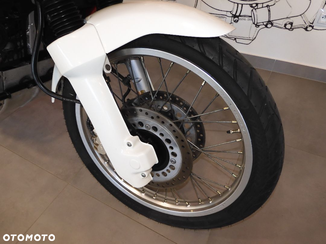 Honda XRV - 2