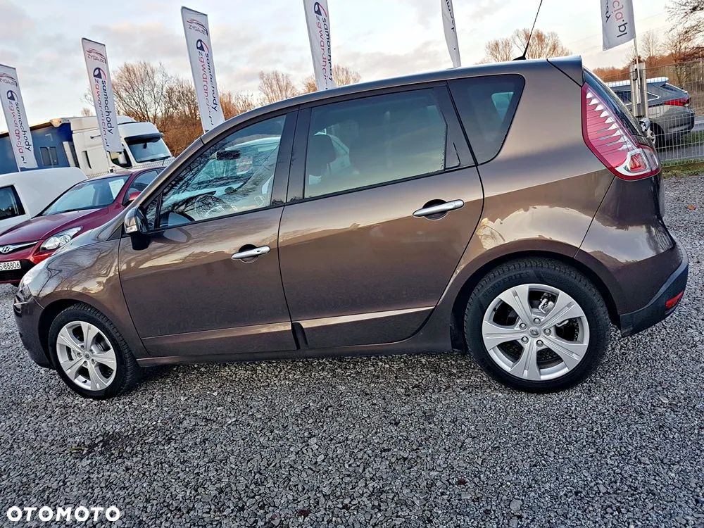 Renault Scenic dCi 130 FAP Luxe - 8