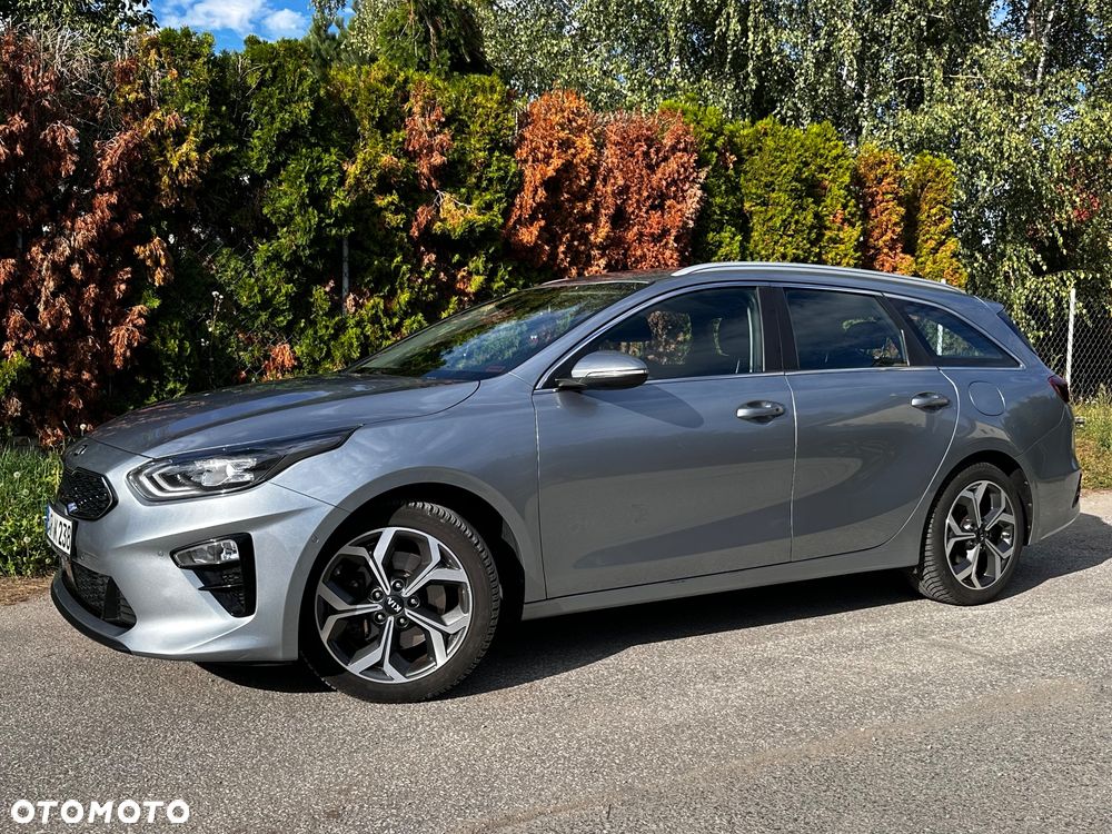 Kia Ceed 1.6 CRDi DCT Platinum Edition - 9