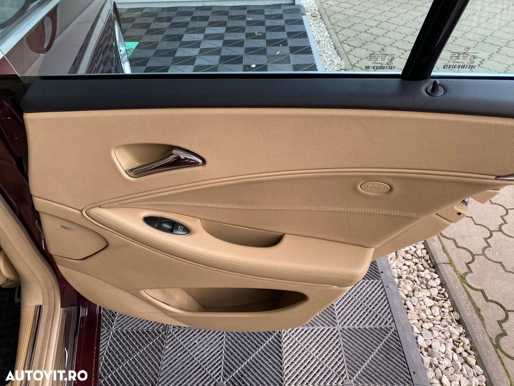 Mercedes-Benz CLS - 25