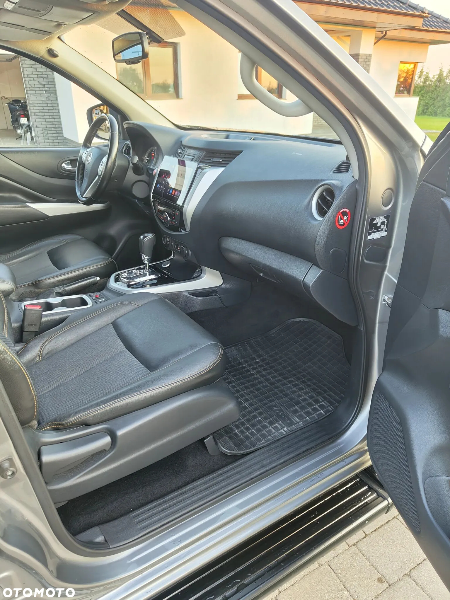 Nissan Navara - 12
