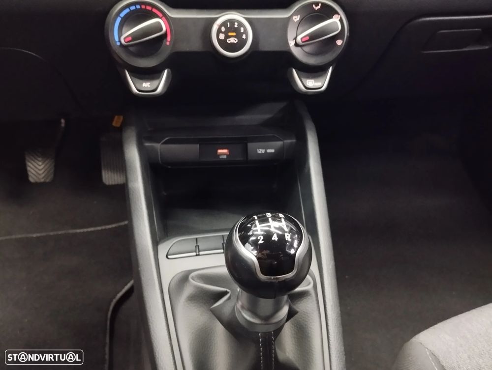 Kia Stonic 1.2 Dynamic - 27