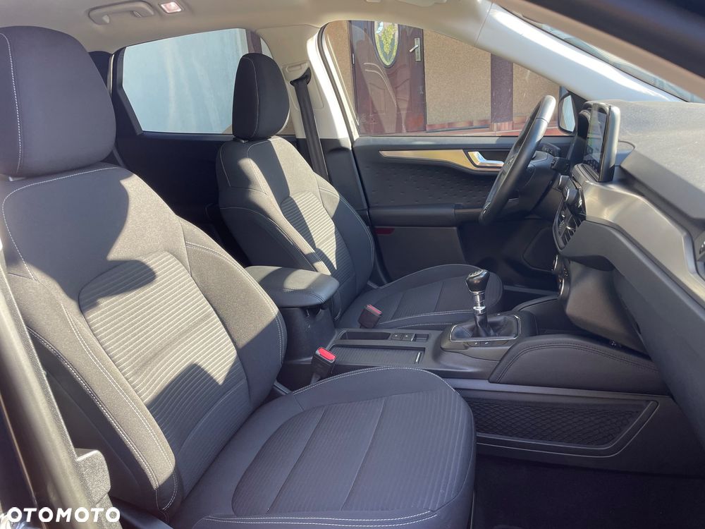 Ford Kuga 1.5 EcoBlue FWD Titanium - 31