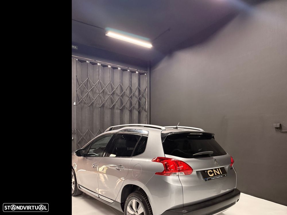 Peugeot 2008 1.2 VTi Allure - 5