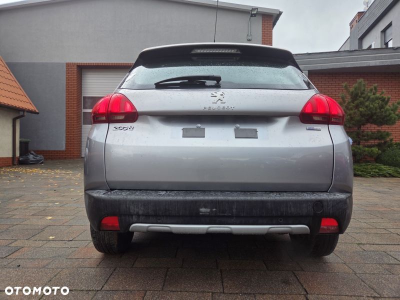 Peugeot 2008 PureTech 110 Stop&Start Allure - 10
