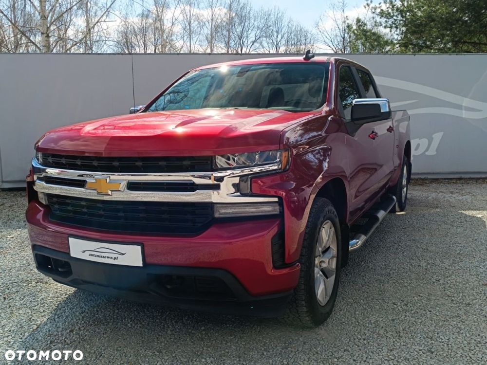 Chevrolet Silverado - 11
