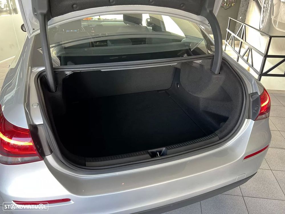 Mercedes-Benz A 180 Limousine d Style - 20