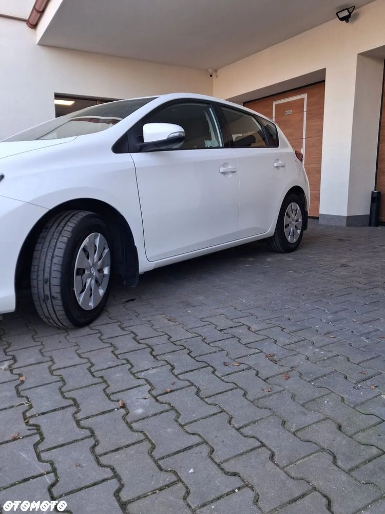 Toyota Auris 1.6 Active - 6