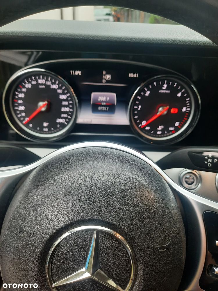 Mercedes-Benz Klasa E - 18