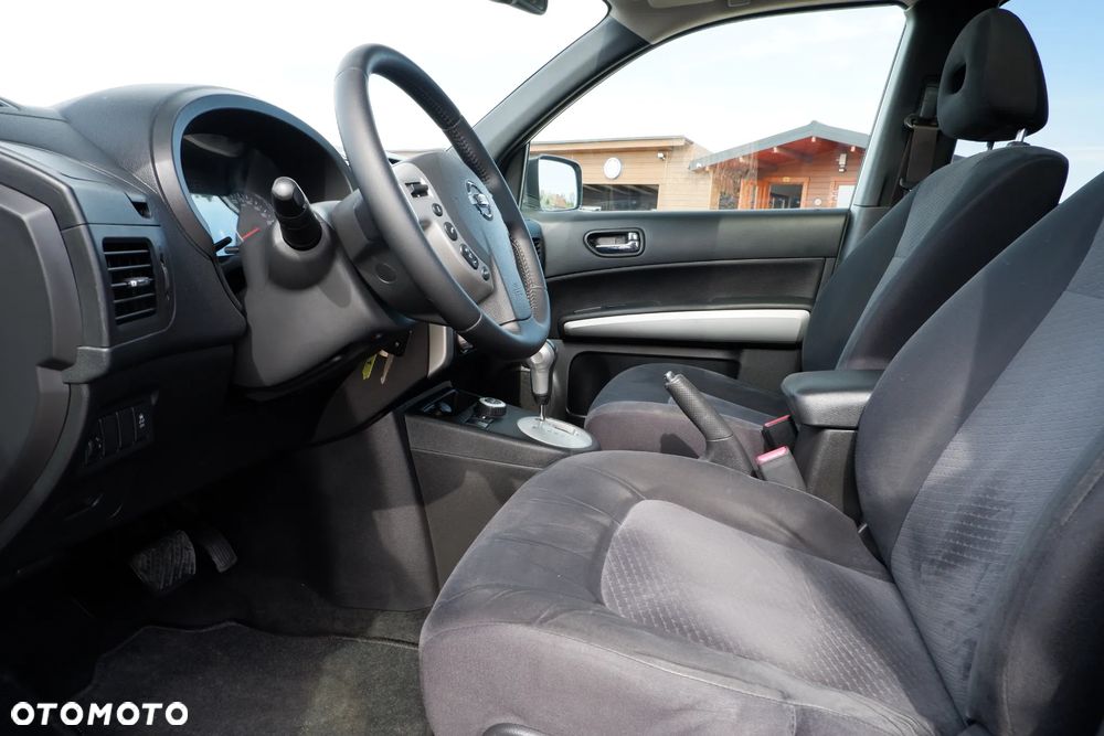 Nissan X-Trail 2.0 dCi 4x4 DPF Automatik SE - 27