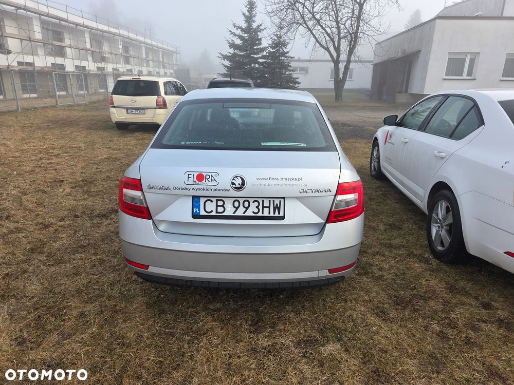Skoda Octavia 1.6 TDI Active - 11