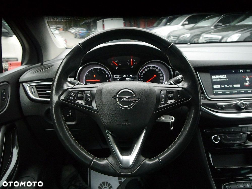 Opel Astra 1.2 T Elegance S&S - 15