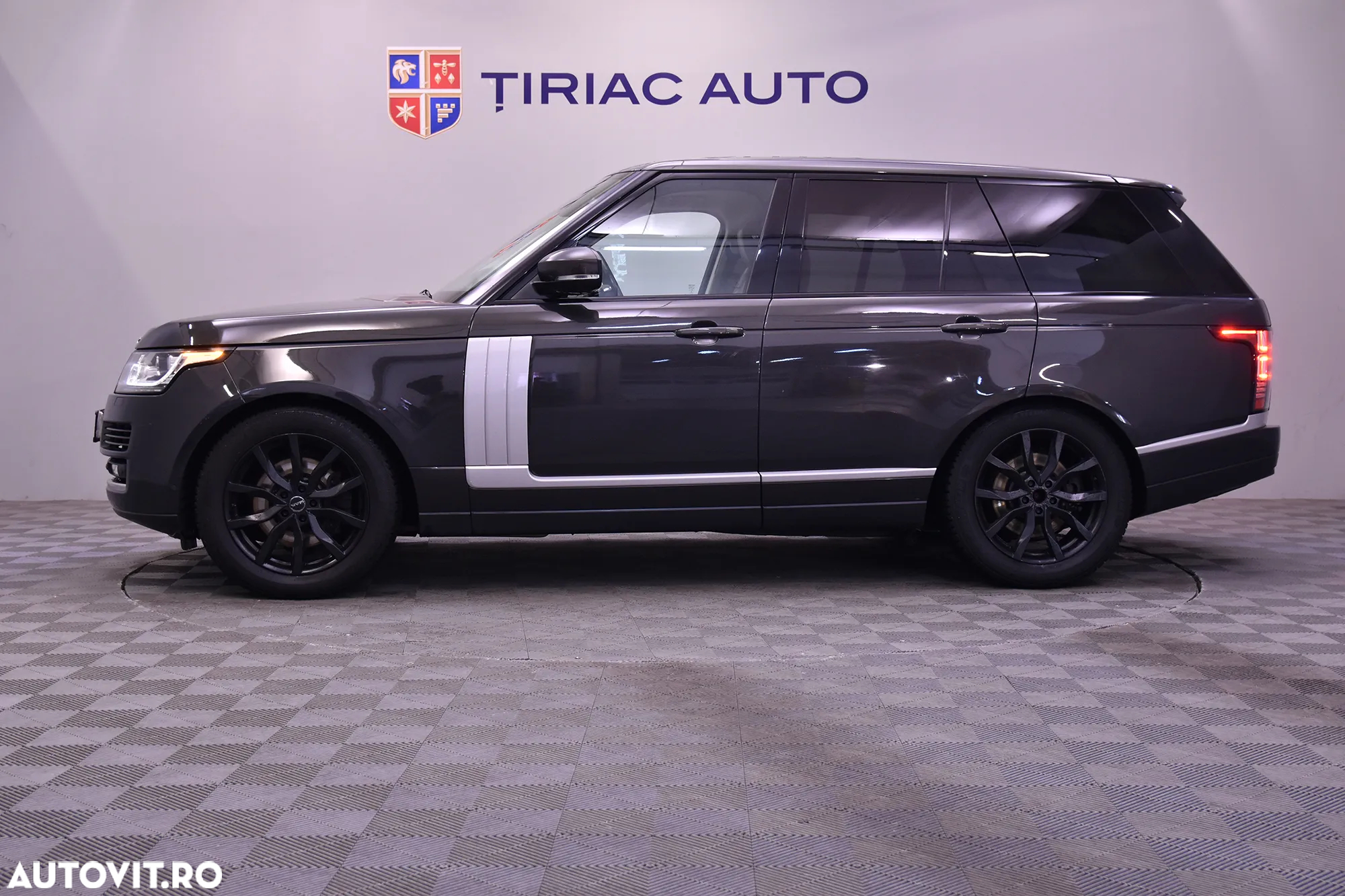 Land Rover Range Rover - 2