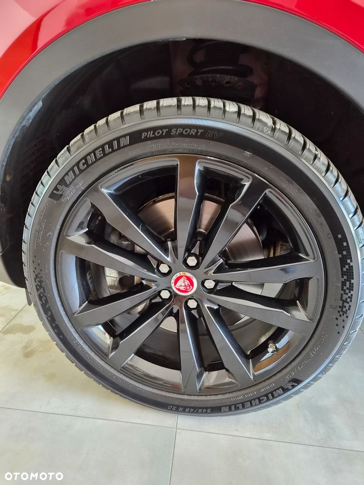 Jaguar E-Pace 2.0 i4P AWD R-Dynamic SE - 15