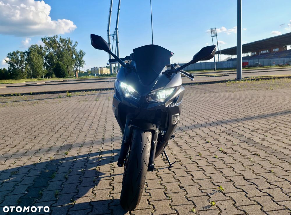 Kawasaki Z 650 - 4