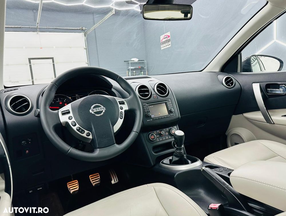 Nissan Qashqai 1.6 DCI N-Connecta - 23