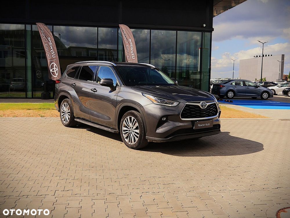Toyota Highlander - 1