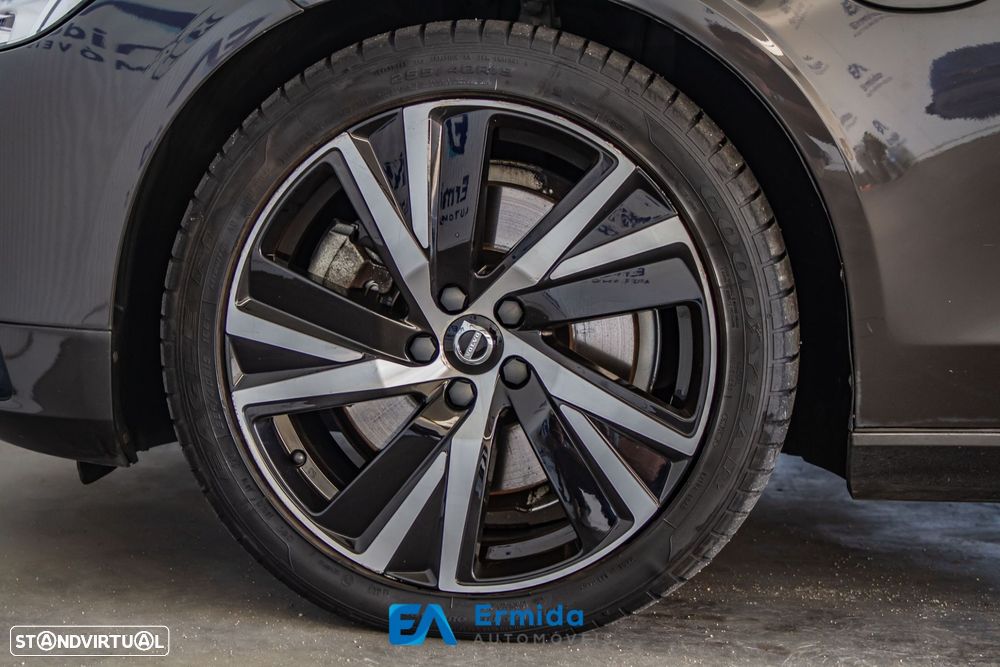 Volvo V90 2.0 T6 PHEV R-Design AWD - 18