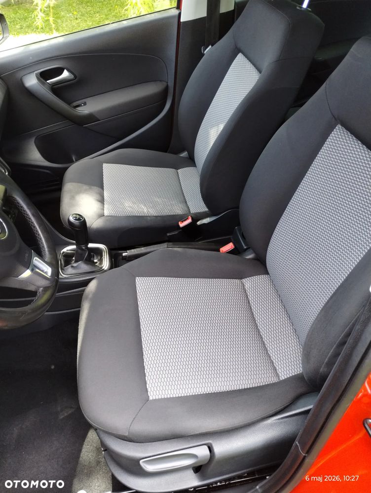 Volkswagen Polo 1.4 16V Trendline - 27