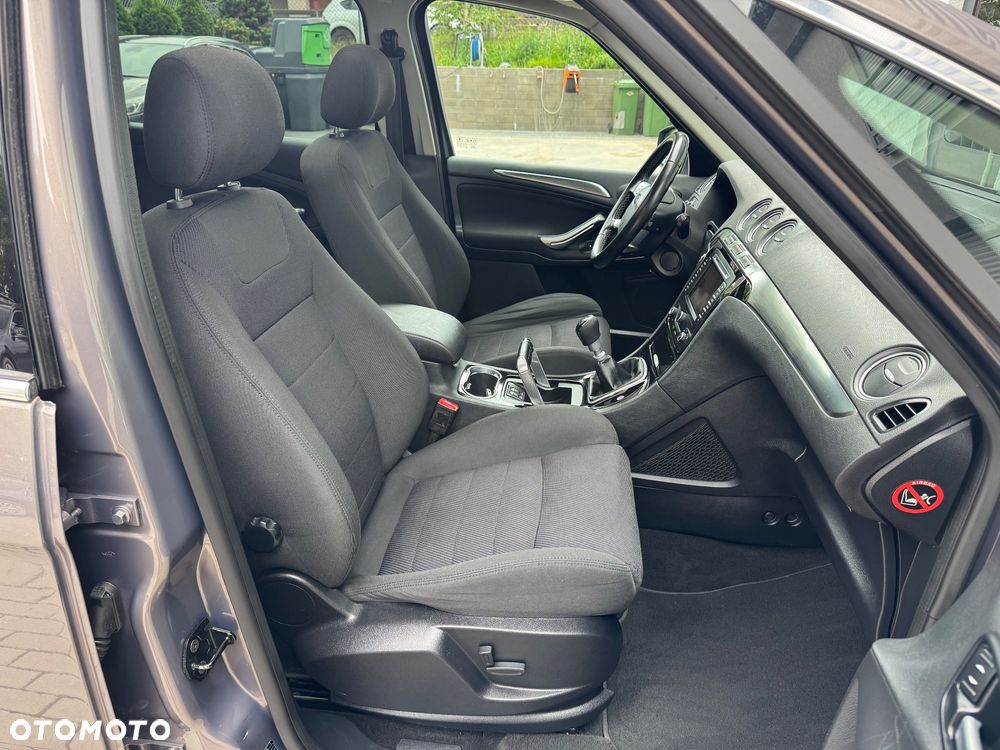 Ford S-Max 2.0 TDCi DPF Titanium - 16